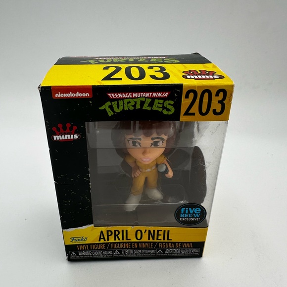 Nickelodeon Minis Teenage Mutant Ninja Turtles Splinter & April (Set of 2) - Picture 5 of 11